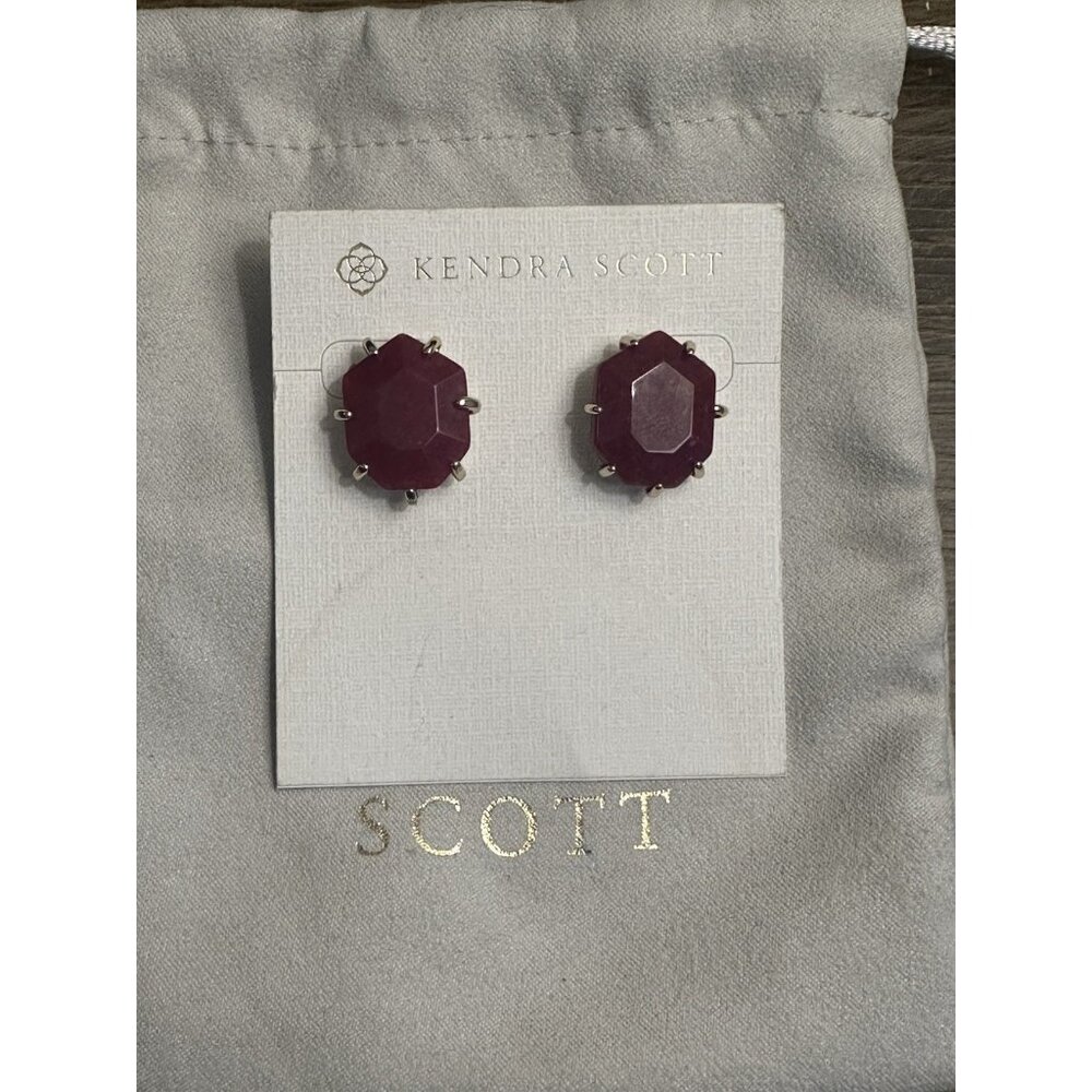 Kendra Scott Maroon Jade Morgan Stud Earrings Gold Retired Style Heptagon